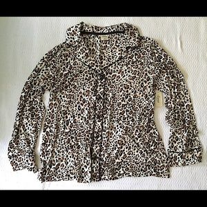 🐆NWT! Leopard PJ Long-Sleeve Notch Collar Top